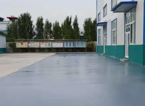 锡林郭勒彩色路面喷涂翻新的材料对冬季